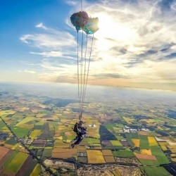 Skydiving York